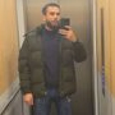 Yazan